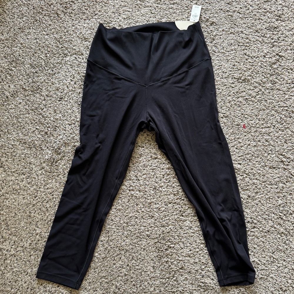 Black Aerie crop leggings